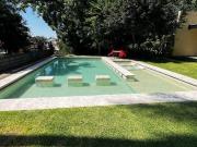 Casa en Fraccionamiento con área común en Acapatzingo...