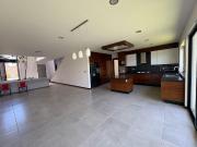 Casa en Fraccionamiento Cumbres del Lago