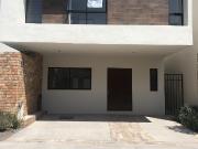 Casa en Fraccionamiento Cumbres del Lago, 3 RECAMARAS...