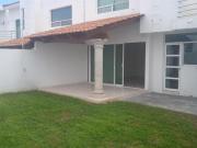 Casa en Fraccionamiento Cumbres del Lago