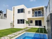 CASA EN FRACCIONAMIENTO EN BURGOS BUGAMBILIA