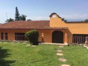 Casa en Fraccionamiento en Burgos Temixco