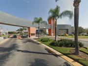 Casa en fraccionamiento en campo real, Av. Campo Real...