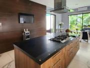 Casa en Fraccionamiento en El Mascareño Cuernavaca MAZ...