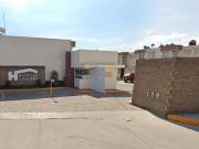 Casa en fraccionamiento en Hacienda Juan Carlos San Juan...