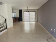 CASA EN FRACCIONAMIENTO EN JURIQUILLA