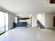 Casa en fraccionamiento en venta Cañadas Del Bosque,...