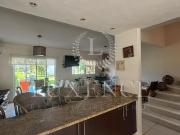 Casa en Fraccionamiento Granjas del M?rquez en Venta