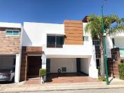 Casa en Fraccionamiento La Cima, Puebla