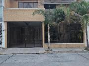 Casa en Fraccionamiento La Fuente, Aguascalientes Casa en Fraccionamiento La Fuente, Aguascalientes