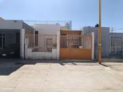 Casa en Fraccionamiento La Ribera, Aguascalientes