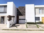 Casa en Fraccionamiento La Trinidad, Aguascalientes