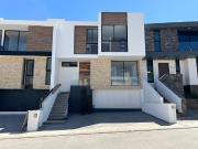 CASA EN FRACCIONAMIENTO LOMALTA