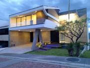 Casa en Fraccionamiento Lomas de Angelópolis