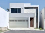 Casa en Fraccionamiento Lomas de la Rioja