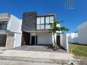 Casa en Fraccionamiento Lomas del Dorado