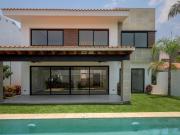 Casa en Fraccionamiento Paraíso Country Club