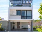 Casa en Fraccionamiento Perisur