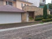 Casa en fraccionamiento privado con seguridad