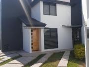 Casa en Fraccionamiento Rancho Chapulco