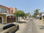 Casa en Fraccionamiento Residencial Fluvial Vallarta