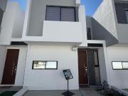 Casa en Fraccionamiento Residencial San Carlos