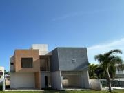 Casa en Fraccionamiento Rio del Dorado, boca del rio,...