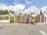 Casa en fraccionamiento ubicada en Retorno de los...