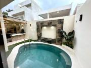 VENTA CASA 5 RECAMARAS V?a Cumbres CANCUN