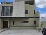 Casa en Fraccionamiento Valle de Juriquilla