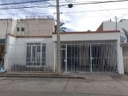 Casa en Fraccionamiento Valle Dorado, Aguascalientes