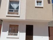 Casa en fraccionamiento vendanova