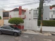 Casa en Fuentes de Satélite, Aprovecha precios bajos...