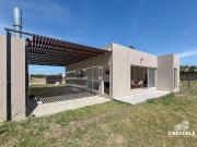 Venta casa 2 dormitorios Funes Town