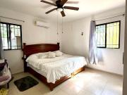 Casa en Gran Santa Fe con TERRENO EXCEDENTE MERIDA,YUC