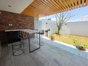 en Venta tu Hogar en Grand Juriquilla con Jardín y terraza