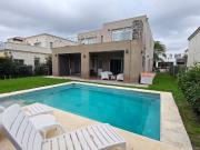 Casa en Guillermo E Hudson, Los Troncos