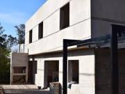 Casa 3 dormitorios en Housing en Alto Verde Casa 3 dormitorios en Housing en Alto Verde