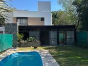 Casa EN HOUSING PLENO VILLA BELGRANO CON PATIO Y PILETA...