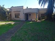 Casa en importante lote