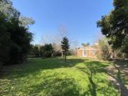 Casa en Importante lote en Arana/sicardi