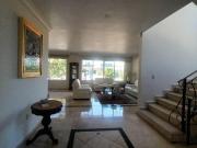 CASA EN VENTA INTERLOMAS Impecable