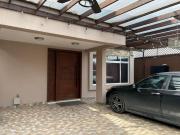 Casa en Jardín Dorado