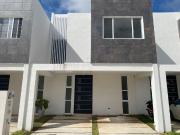 Casa en JARDINES DEL SUR 6