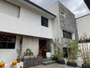 Casa en Jardines en la Montaña en Venta y Renta