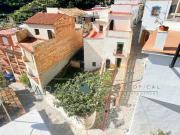 Casa de pueblo con jardín y terrazas – gran oportunidad...