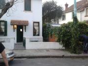 Casa en Jose Artigas 3200. De estilo. Rodeada de Arboleda