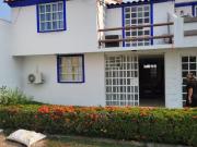 Casa en joyas diamante atrás de Walt Mart no inundable