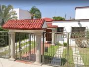 Casa en Jurica, excelente ubicaci?n. Remate bancario