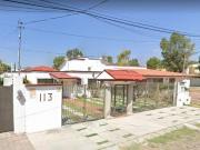 Casa en Jurica, excelente ubicación. Remate bancario
